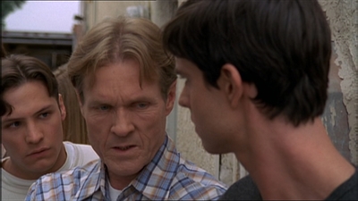 ROSWELL_-_E2X07_WIPEOUT_392.jpg