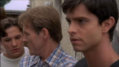 ROSWELL_-_E2X07_WIPEOUT_398.jpg