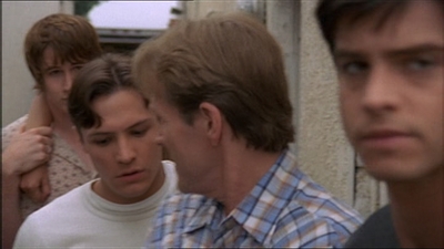 ROSWELL_-_E2X07_WIPEOUT_401.jpg