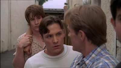 ROSWELL_-_E2X07_WIPEOUT_406.jpg