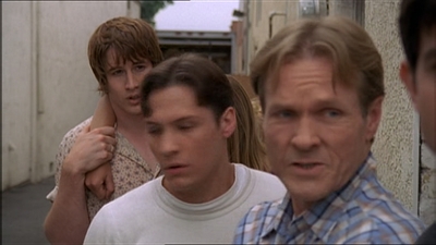 ROSWELL_-_E2X07_WIPEOUT_410.jpg