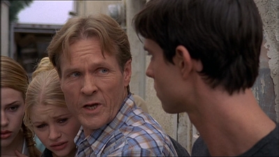 ROSWELL_-_E2X07_WIPEOUT_452.jpg