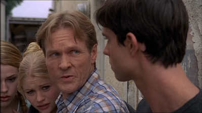 ROSWELL_-_E2X07_WIPEOUT_454.jpg