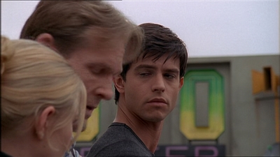 ROSWELL_-_E2X07_WIPEOUT_465.jpg