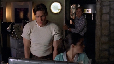 ROSWELL_-_E2X07_WIPEOUT_479.jpg