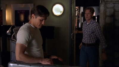 ROSWELL_-_E2X07_WIPEOUT_506.jpg