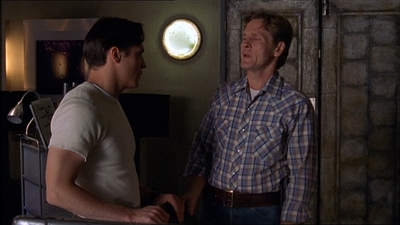 ROSWELL_-_E2X07_WIPEOUT_529.jpg