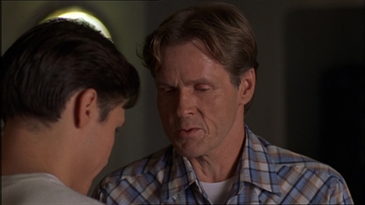 ROSWELL_-_E2X07_WIPEOUT_575.jpg