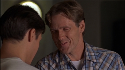 ROSWELL_-_E2X07_WIPEOUT_598.jpg