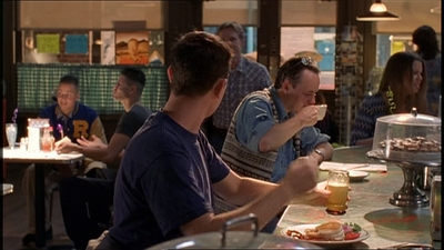ROSWELL_-_E2X07_WIPEOUT_674.jpg