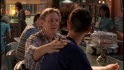 ROSWELL_-_E2X07_WIPEOUT_692.jpg