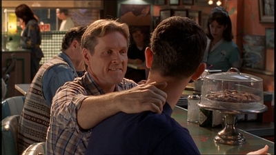 ROSWELL_-_E2X07_WIPEOUT_695.jpg