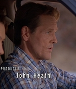 ROSWELL_-_E2X07_WIPEOUT_200.jpg