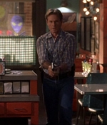 ROSWELL_-_E2X07_WIPEOUT_274.jpg
