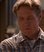 ROSWELL_-_E2X07_WIPEOUT_311.jpg