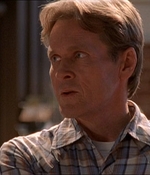 ROSWELL_-_E2X07_WIPEOUT_323.jpg
