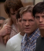ROSWELL_-_E2X07_WIPEOUT_341.jpg