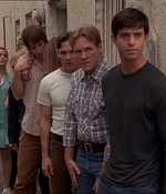 ROSWELL_-_E2X07_WIPEOUT_355.jpg