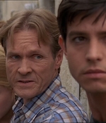 ROSWELL_-_E2X07_WIPEOUT_442.jpg
