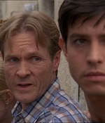 ROSWELL_-_E2X07_WIPEOUT_445.jpg