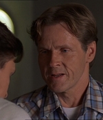 ROSWELL_-_E2X07_WIPEOUT_568.jpg