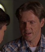 ROSWELL_-_E2X07_WIPEOUT_581.jpg