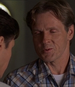 ROSWELL_-_E2X07_WIPEOUT_589.jpg