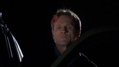 ROSWELL_-_E2X08_MEET_THE_DUPES_012.jpg