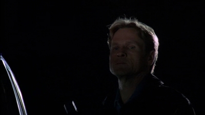 ROSWELL_-_E2X08_MEET_THE_DUPES_032.jpg