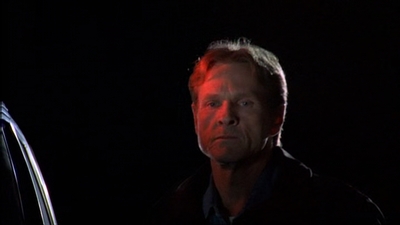 ROSWELL_-_E2X08_MEET_THE_DUPES_041.jpg