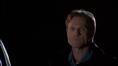 ROSWELL_-_E2X08_MEET_THE_DUPES_046.jpg