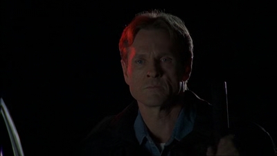 ROSWELL_-_E2X08_MEET_THE_DUPES_053.jpg