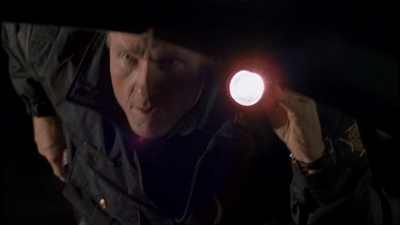 ROSWELL_-_E2X08_MEET_THE_DUPES_061.jpg