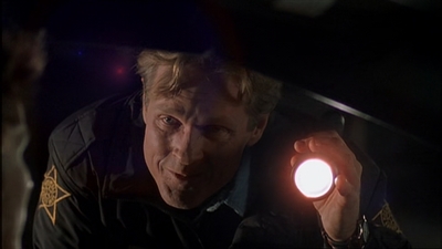 ROSWELL_-_E2X08_MEET_THE_DUPES_124.jpg