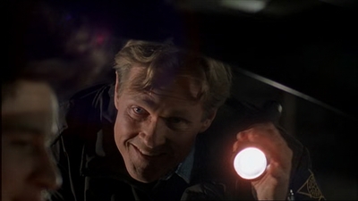 ROSWELL_-_E2X08_MEET_THE_DUPES_138.jpg