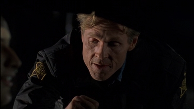 ROSWELL_-_E2X08_MEET_THE_DUPES_146.jpg