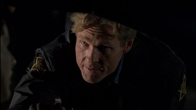 ROSWELL_-_E2X08_MEET_THE_DUPES_157.jpg