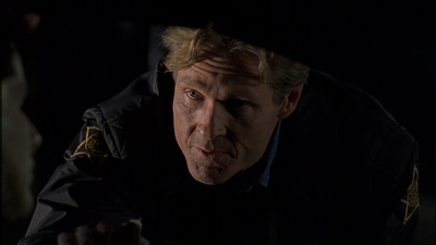 ROSWELL_-_E2X08_MEET_THE_DUPES_169.jpg