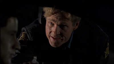 ROSWELL_-_E2X08_MEET_THE_DUPES_181.jpg
