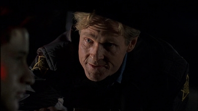 ROSWELL_-_E2X08_MEET_THE_DUPES_182.jpg