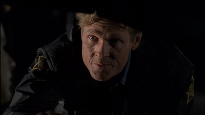 ROSWELL_-_E2X08_MEET_THE_DUPES_201.jpg