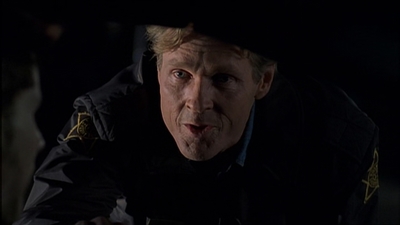 ROSWELL_-_E2X08_MEET_THE_DUPES_219.jpg
