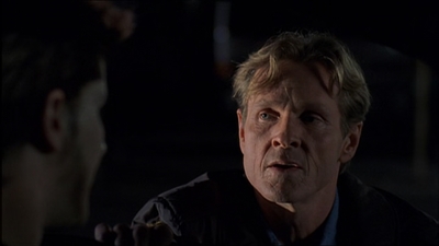 ROSWELL_-_E2X08_MEET_THE_DUPES_240.jpg