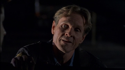ROSWELL_-_E2X08_MEET_THE_DUPES_287.jpg