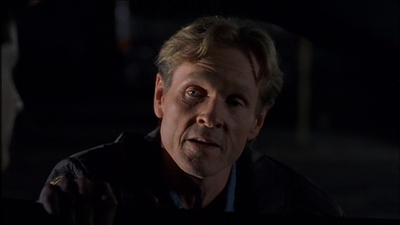 ROSWELL_-_E2X08_MEET_THE_DUPES_303.jpg