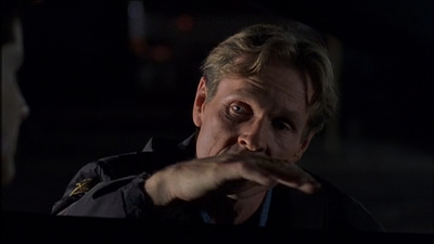 ROSWELL_-_E2X08_MEET_THE_DUPES_317.jpg