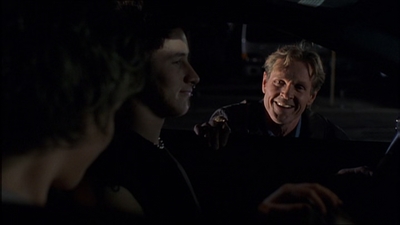 ROSWELL_-_E2X08_MEET_THE_DUPES_329.jpg