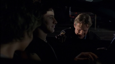 ROSWELL_-_E2X08_MEET_THE_DUPES_334.jpg