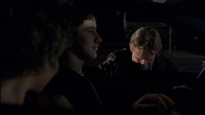 ROSWELL_-_E2X08_MEET_THE_DUPES_336.jpg