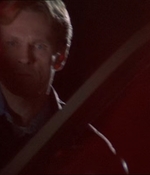 ROSWELL_-_E2X08_MEET_THE_DUPES_002.jpg